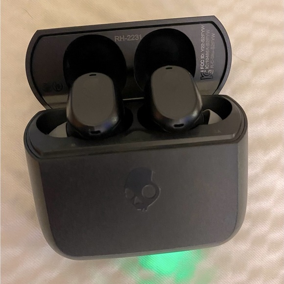 Skullcandy mod Xt earbuds - Picture 1 of 2